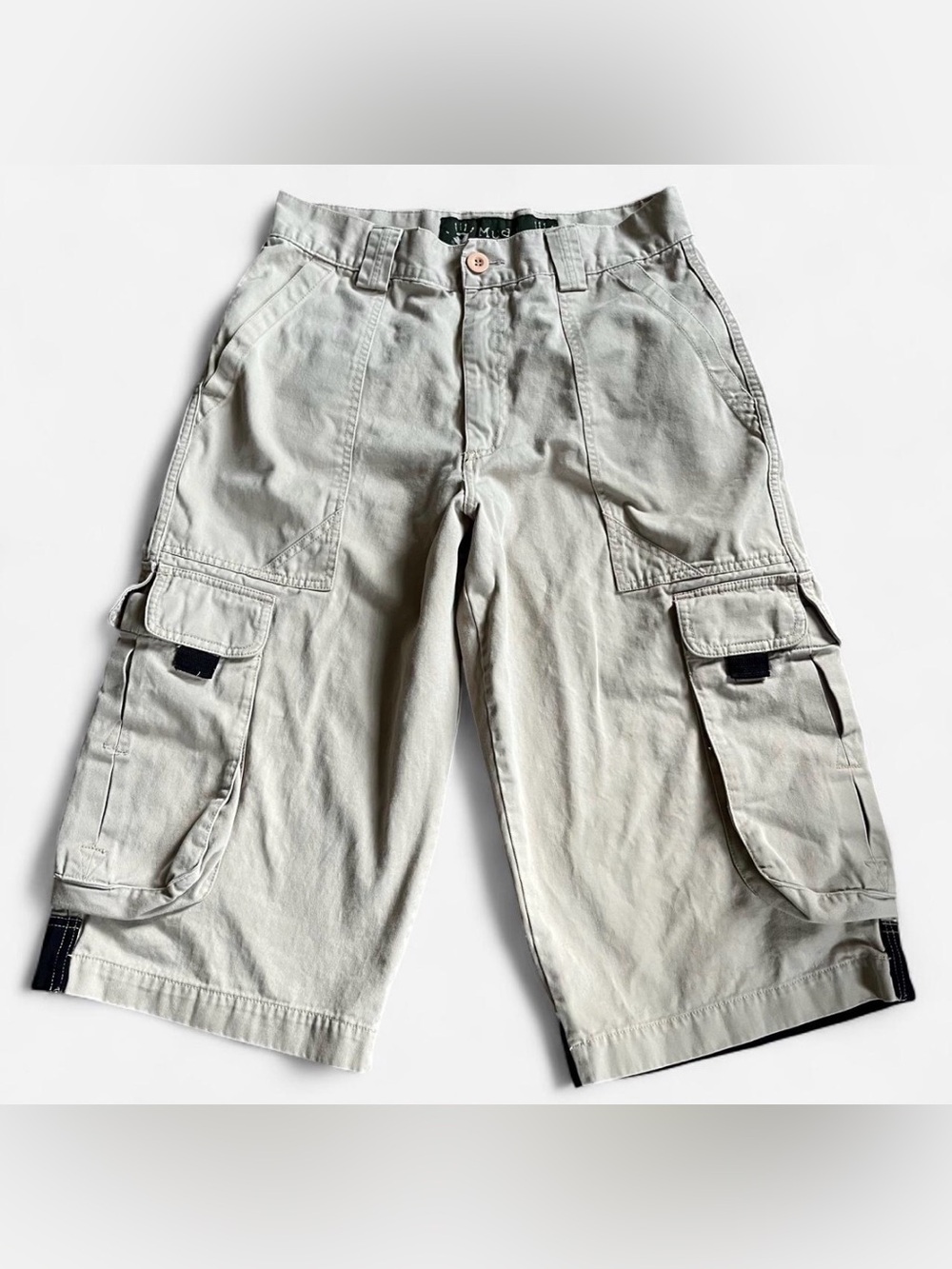 Mudd Men's Cargo Shorts in Light Khaki with Black Accents